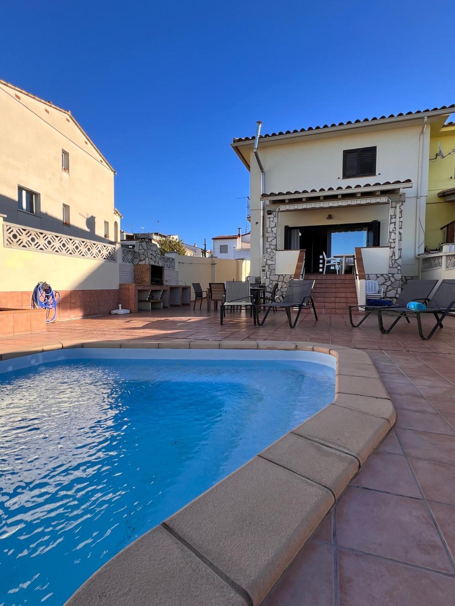 Casa Puig, Piscina Privada ,aire Acondicionado Free *